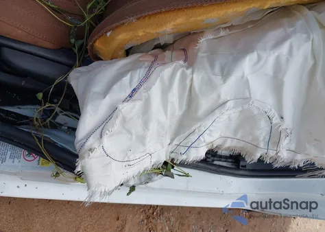 2015 Toyota Corolla Le из США, поврежденный, VIN 2T1BURHE7FC413243